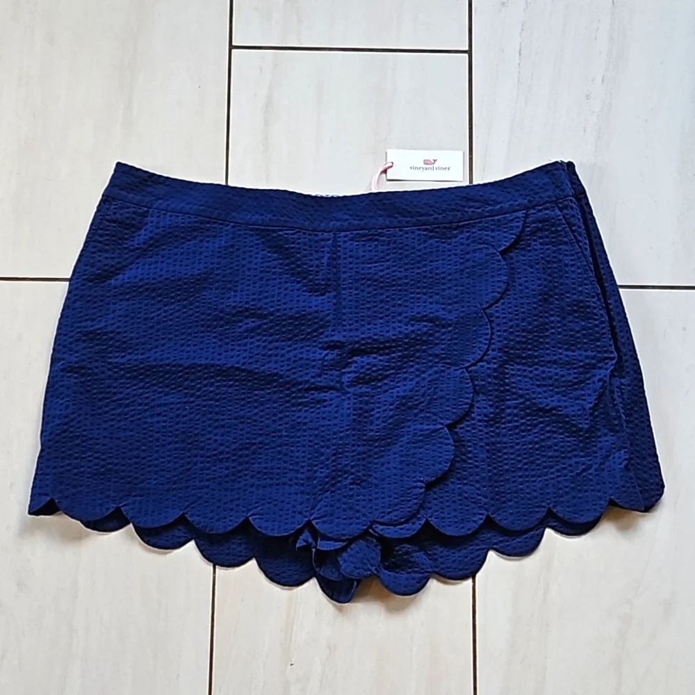 NWT Vineyard Vines Navy Blue Scallop Seersucker Skort [size 24]